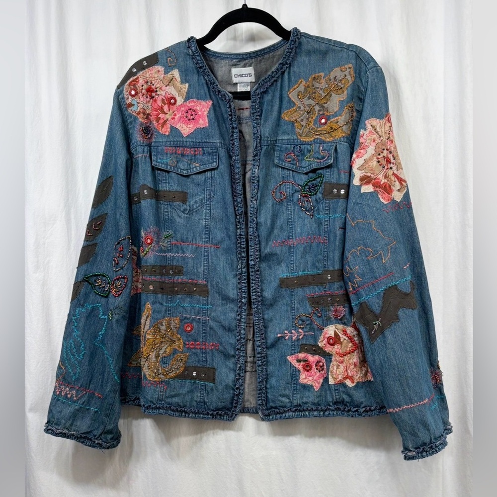 Chicos Denim Patchwork Beaded Embroidered Jacket Size 3 XL Boho Blue Open Front
